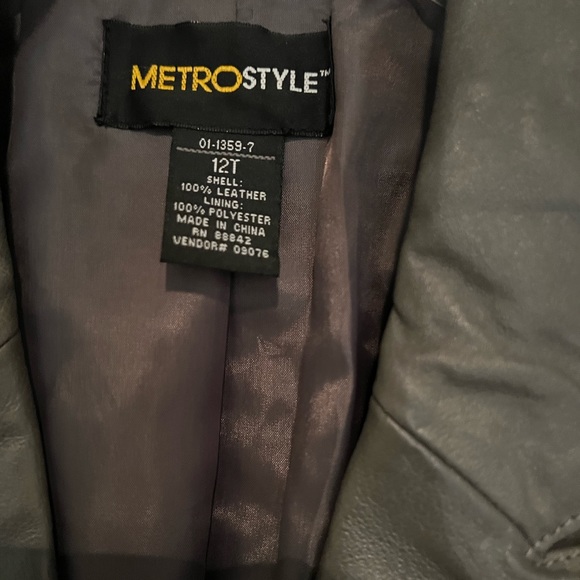 Grey Leather Blazer & Matching Grey Leather Pants Set - Picture 5 of 6